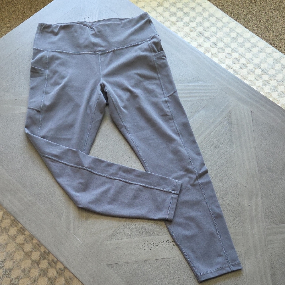 Women's Gray Yoga Leggings With Pockets